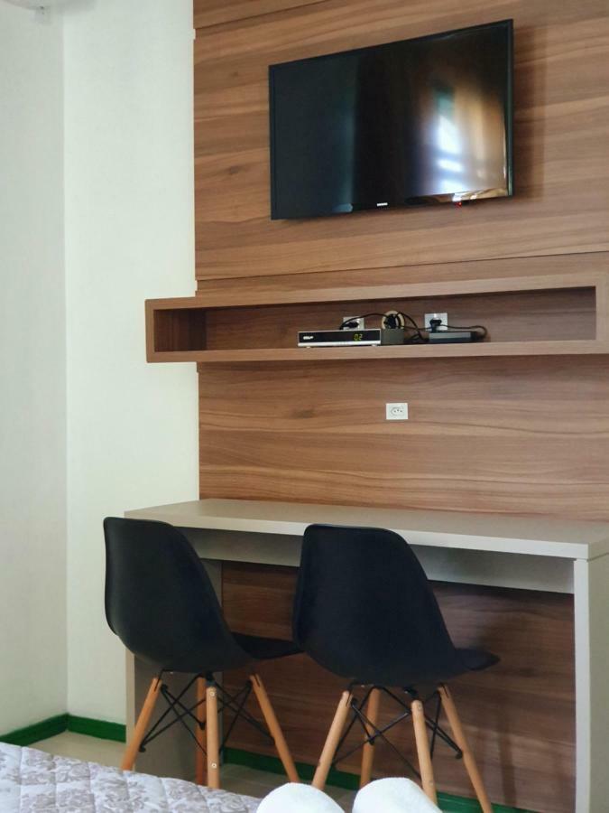 אימביטובה Hotel Pousada Henrique Lage מראה חיצוני תמונה