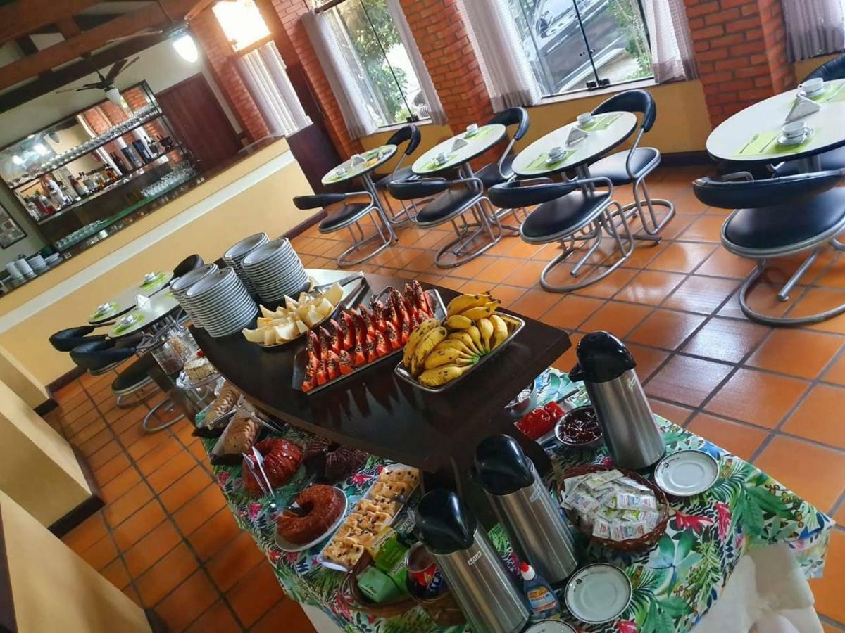 אימביטובה Hotel Pousada Henrique Lage מראה חיצוני תמונה